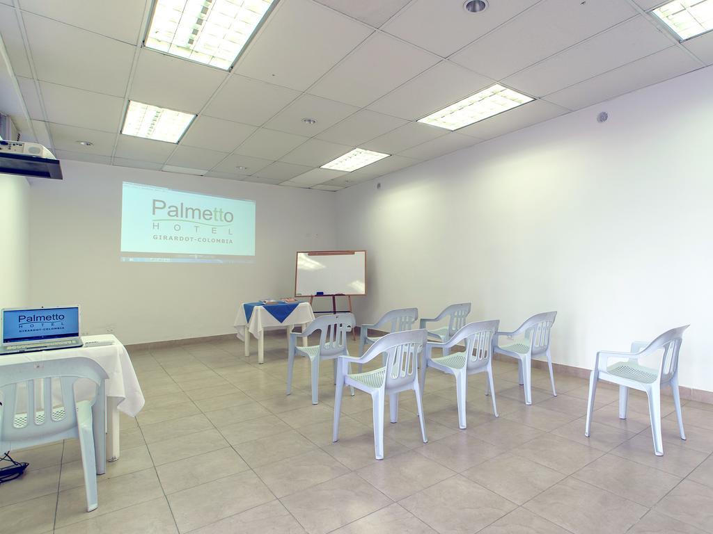 Hotel Palmetto Girardot Bagian luar foto