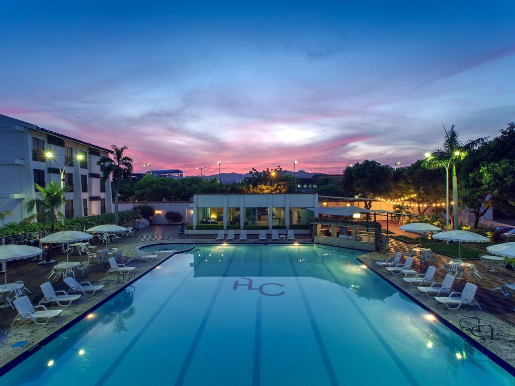 Hotel Palmetto Girardot Bagian luar foto
